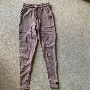 Alphalete Joggers | NEVER WORN! |